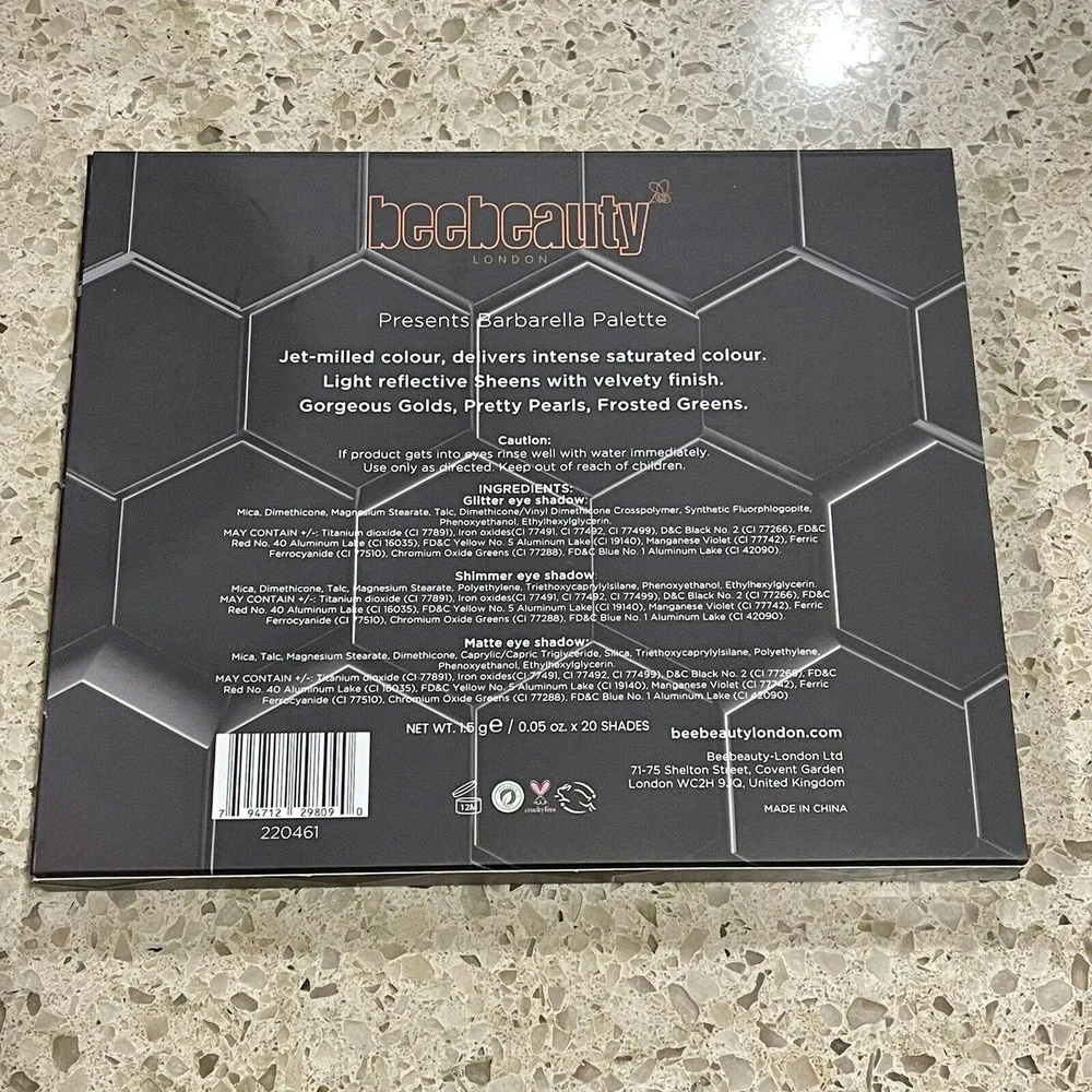 BEEBEAUTY BARBARELLA PALETTE FULL‎ SIZE 20 SHADES NIB